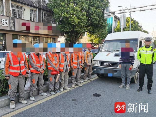 认识偏差！核载6人超载2人，驾驶员却自认为问题不大