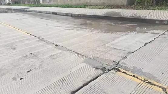 南闵行这条道路，要实现从“糟心路”到“舒心路”的华丽转身！