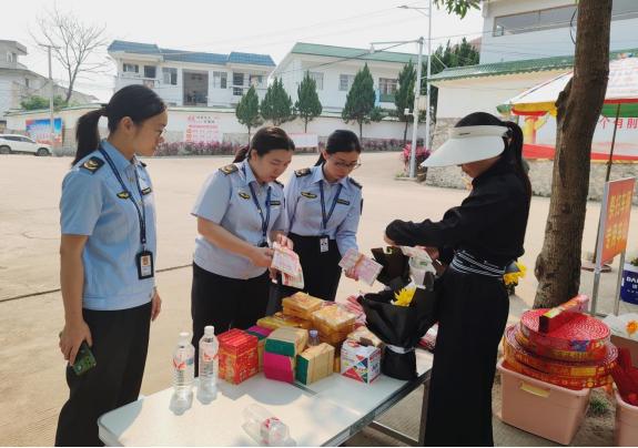 广西宁明县市场监管局保障祭扫服务市场价格透明