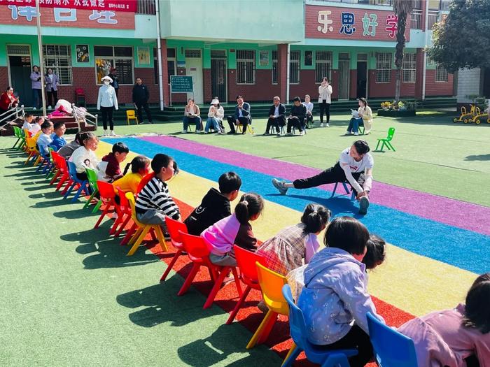 送教传温暖 聚力共成长——2024年春期西峡县直第二幼儿园送教帮扶活动