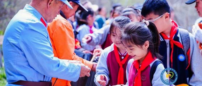 西安市浐灞第十六小学清明节系列主题活动