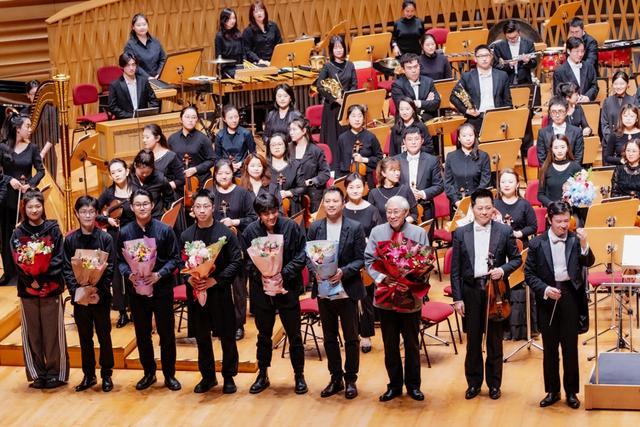 《中国音画》亮相“上海之春”，24首流行歌曲如何变成一部交响乐？