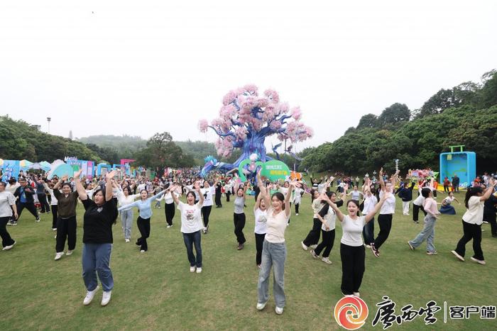 多图直击丨好吃好玩好看！带你玩转“广西三月三·八桂嘉年华”开幕现场