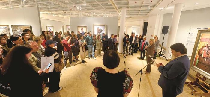 俄罗斯特列恰科夫国家美术博物馆举办韩玉臣油画艺术展