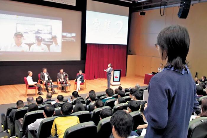 南极生活什么样？香港学生万里连线→