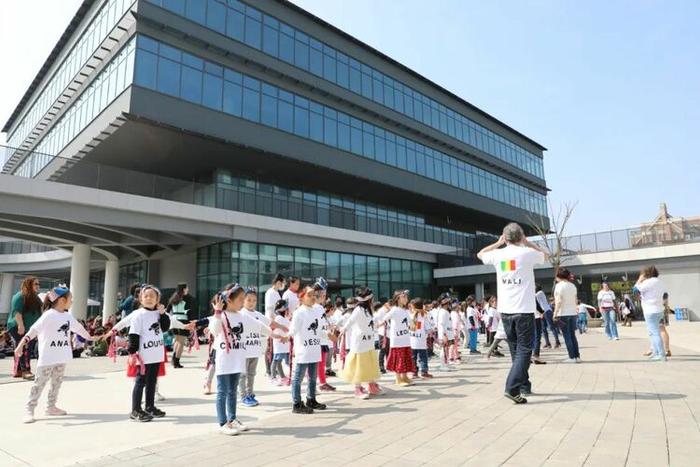 第十一届国际名校来了择校展丨上海法国外籍人员子女学校受邀出席 招生官一对一现场指导