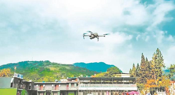 2024西部低空经济产业生态大会在蓉举行 两项无人机团体标准发布