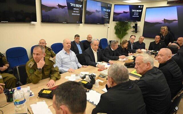 以色列总理内塔尼亚胡召开战时内阁会议