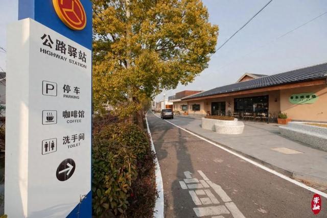 农村公路也有“服务区”？葫芦娃凉亭、电影院、西餐厅……这些高配版“公路驿站”太会玩了