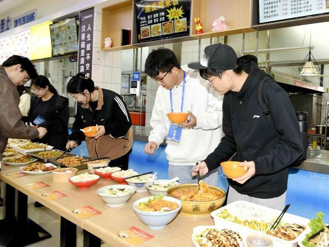 评选十佳校园美食！山东科技大学首届营养健康与饮食文化节开幕