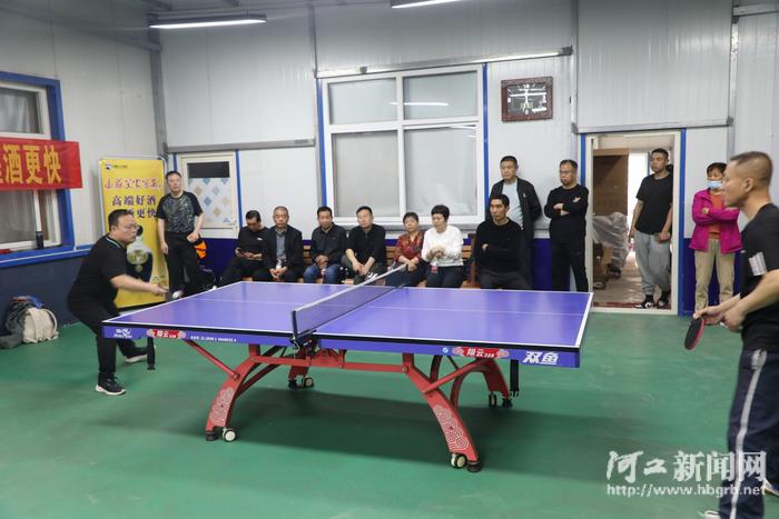 顺平县举办全县职工乒乓球比赛