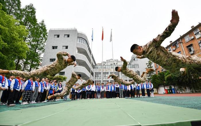 合肥市淮河路第三小学教育集团杏花校区：国家安全进校园 “童”心共筑强国梦