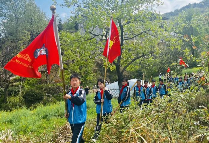 麻城市第八小学龟山校区举行劳动实践基地启动仪式