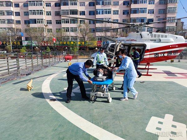 秦汉通航圆满完成一例头部开放性外伤患者直升机航空医疗转运
