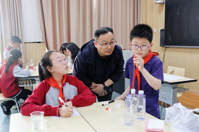 科学启智慧　实验助成长——“未央区第一届科学节”锦园小学教研片区学生科学实验技能大赛初赛活动