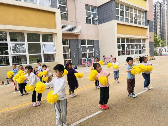 沣东润馨怡园幼儿园开展社团活动