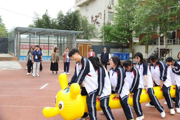 韩国大田生活科学高中代表团来西安旅游职业中等专业学校交流访问