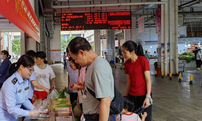 广西崇左市江州区市场监管局“你点我检”进市场