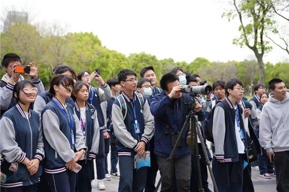 “探秘湿地飞鸟，守护自然生态”——上海市环境学校等多单位联合开展“河口观鸟”环保主题系列活动