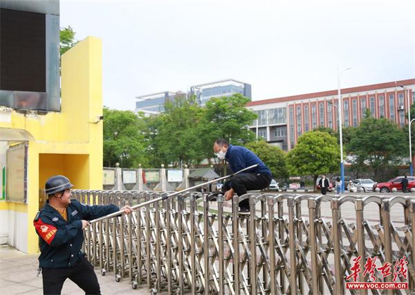 全民反恐 警民一心 花垣县民族幼儿园开展反恐防暴应急演练活动