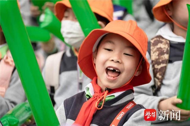 万人齐聚，燃爆奥体！银城小学教育集团首届童奥会点亮童心