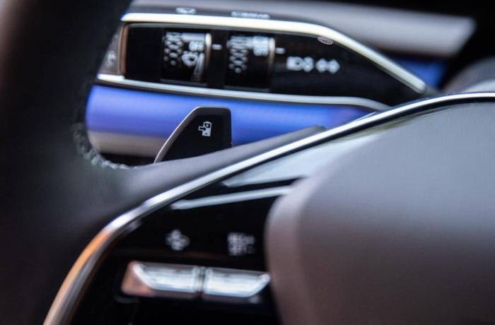 纯电市场最保值的车型 凯迪拉克IQ傲歌上市并开启交付 售价23.97万元起