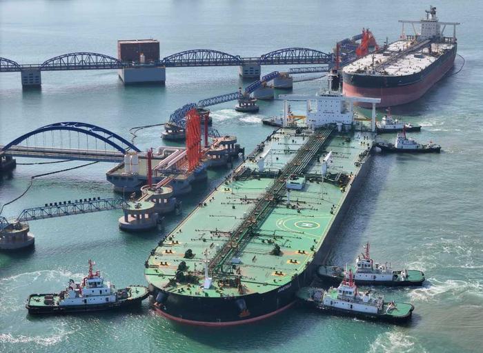 烟台港原油吞吐量累计突破1.5亿吨