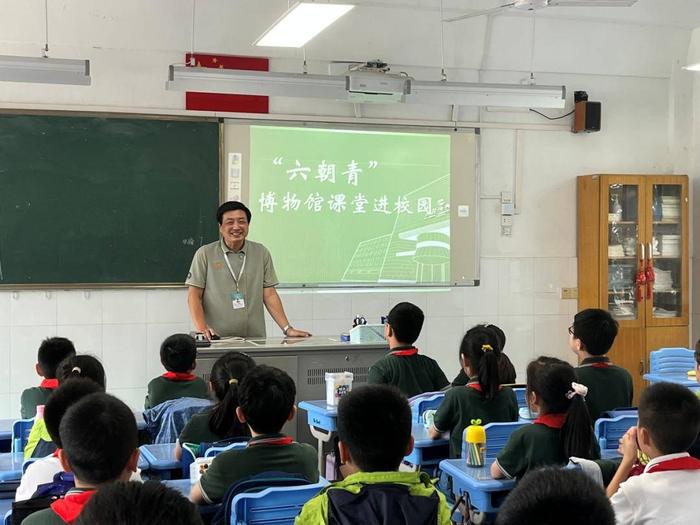 博览金陵|看见“五颜六色”的光芒，走进博物馆志愿者的工作日常