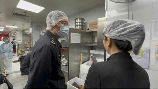 山东青岛市南区市场监管局持续加大餐饮食品安全监管力度