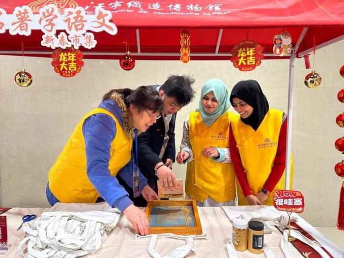 博览金陵|看见“五颜六色”的光芒，走进博物馆志愿者的工作日常