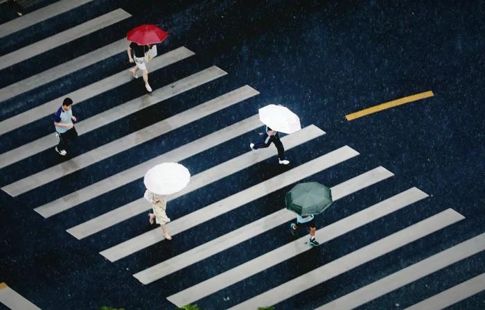 暴雨局部大暴雨，或伴冰雹！广东新一轮“倒水”要来！珠海天气→