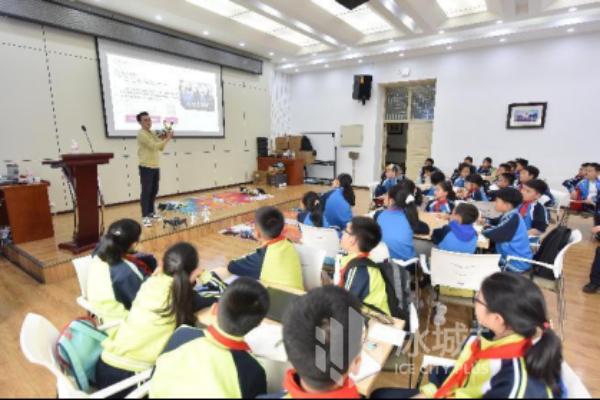 小学生进哈工大“读研”！哈报“一日研究生”研学团首发