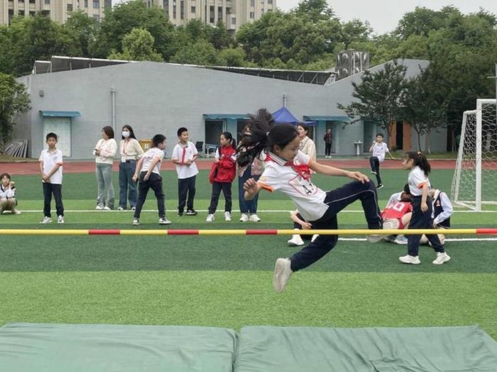 热辣滚烫展风采 活力全开向未来——合肥市习友小学第十六届运动会开幕！