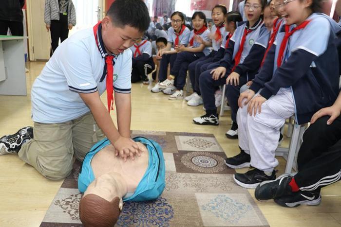 滁州市第二小学开展“小小科学院”科普实践体验活动