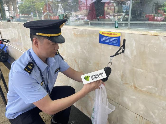 大鹏市监节日查 | 海鲜餐厅、民宿、停车场一次查完！保障市民“五一”假期玩得开心、吃得放心