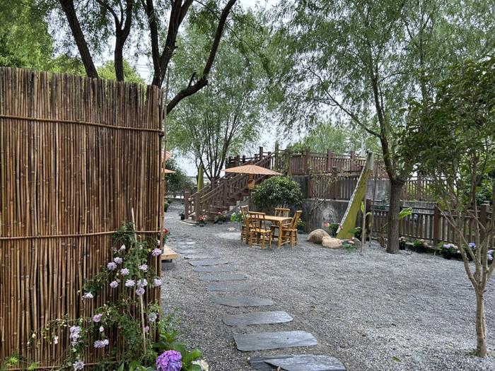 苏州平江路上“排队王”餐厅“桃花源记”，把上海首店开在青浦这个村子里