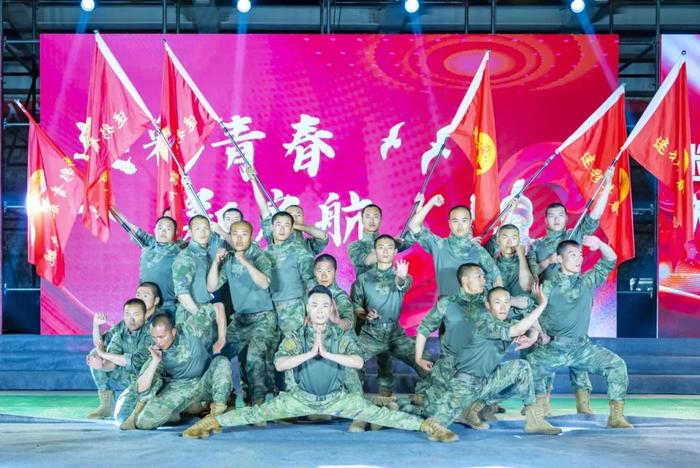 新兵日记：带你探访新兵的五一假期