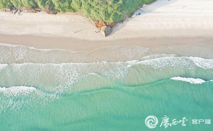 国色山河·立夏｜只此青粲“玻璃海”，探赏广西海底江山图