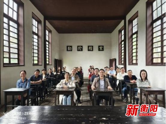 交流学习拓思路！衡东一中数学组开展研修活动