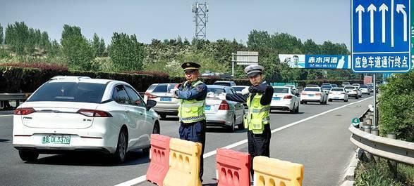 强举措、优配合、暖服务！山东高速青岛发展公司“五一”假期保通保畅