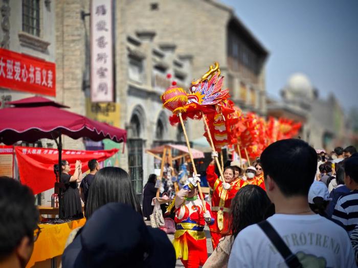 【新闻早茶】节后河北多地迎降雨天气，雨天行车注意安全！还有这些热点……