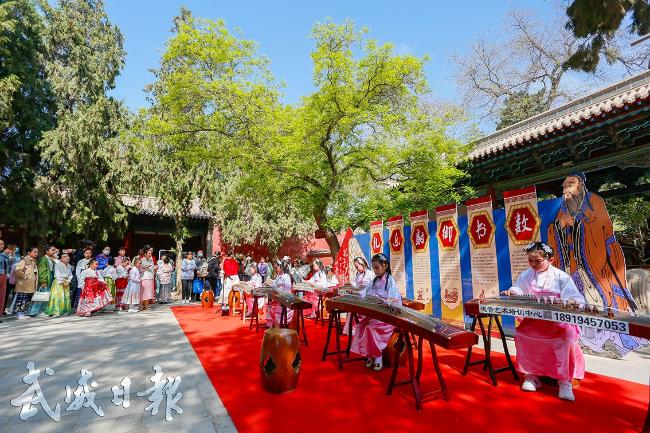 武威文庙举行“古建 古风 古韵”古筝音乐会