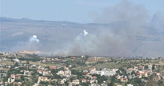 黎巴嫩南部边境村镇遭以军白磷弹袭击