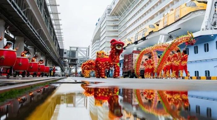 邮轮热回归！上海母港今年将出发189个航次，“坐邮轮、看世界”成新风尚