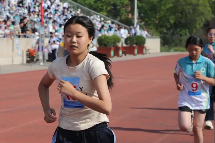 青春飞扬 运动无限 西安市经开第二中学第十六届春季田径运动会圆满落幕