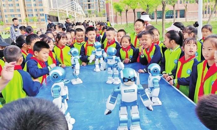 兰州市安宁区第一中学这场科学“盛宴”点燃学子科创梦