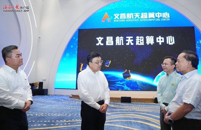 冯飞：全力推动文昌国际航天城建设跑出“加速度” 打造具有国际影响力和竞争力的世界一流航天产业集群