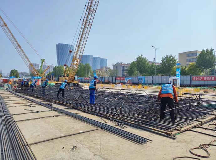 一路繁“花”|看济南地铁建设工地描绘出的提质增效画卷