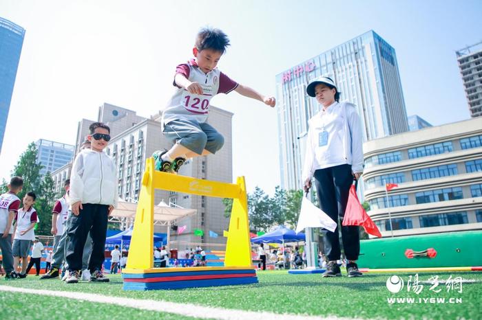 西安高新钱学森第二小学春季运动会成功举办