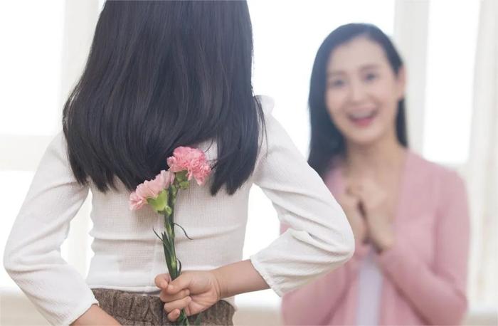 长大后，我“养”的第一个小孩是妈妈